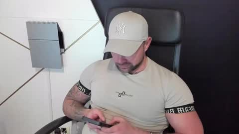 DuncanStone online show from 12, 2, 2025