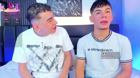 Snapshot of duolust chatting on 22, 11, 2025 Thomas and Noah online show from 22, 11, 2025