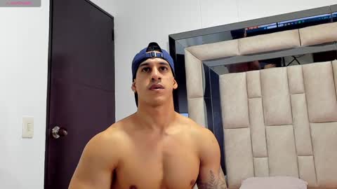 duran_dhikol1 online show from 19, 12, 2024