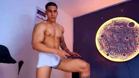 duran_dhikol1 online show from 4, 8, 2026