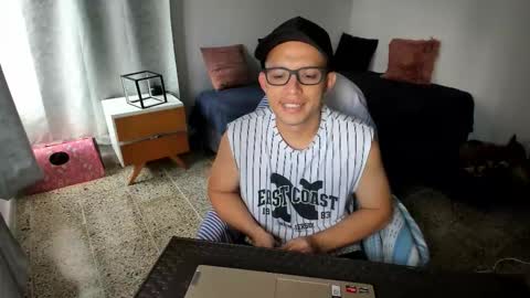 Snapshot of durojall chatting on 21, 3, 2026 Hander online show from 21, 3, 2026