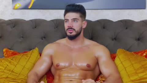 Dustin online show from 1, 10, 2025