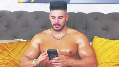 Dustin online show from 5, 8, 2026