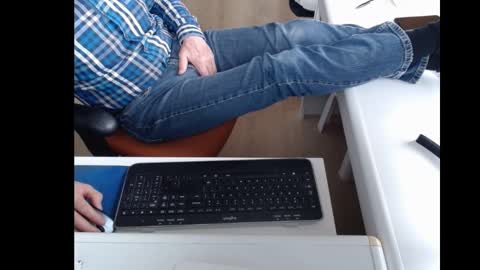 dutchpornking2 online show from 24, 2, 2025