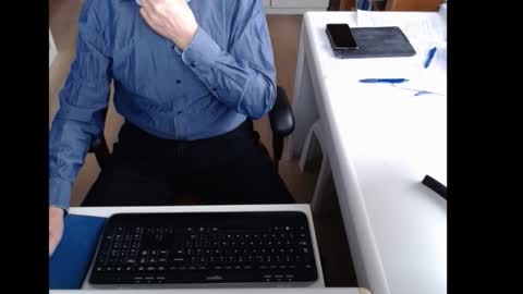 dutchpornking2 online show from 4, 11, 2025