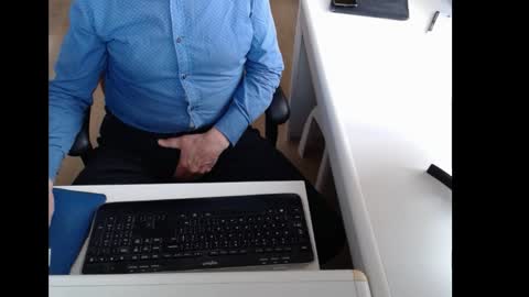 dutchpornking2 online show from 2, 5, 2026