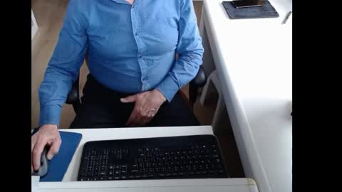 dutchpornking2 online show from 3, 5, 2026