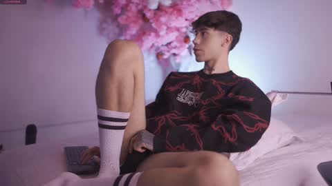 Dwayne xx online show from 6, 12, 2024