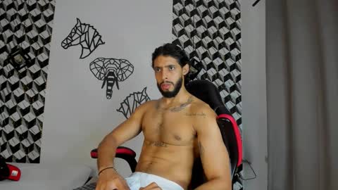 DWAYNIE online show from 8, 2, 2025