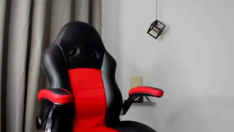 DWAYNIE online show from 7, 3, 2025