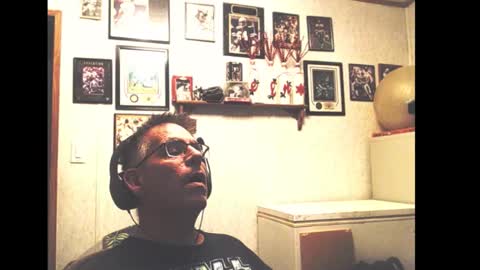 Snapshot of dwinmontana chatting on 21, 12, 2025 dwinmontana online show from 21, 12, 2025