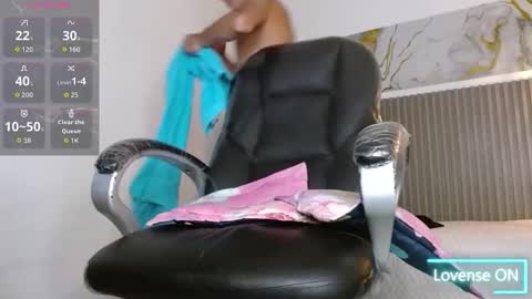 dyla_n18_ online show from 11, 3, 2026