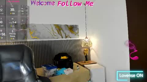 dyla_n18_ online show from 21, 6, 2026