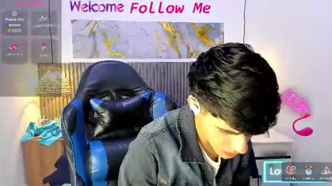 dyla_n18_ online show from 20, 7, 2026