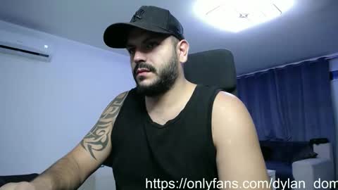 Dylan Dom  online show from 19, 10, 2025