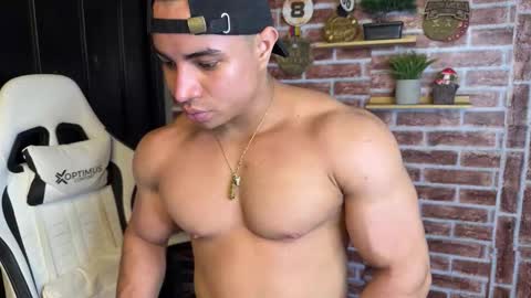 Snapshot of dylangusss chatting on 2, 3, 2026 Dylangusss online show from 2, 3, 2026