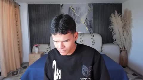 dylanroyce_ online show from 19, 3, 2026