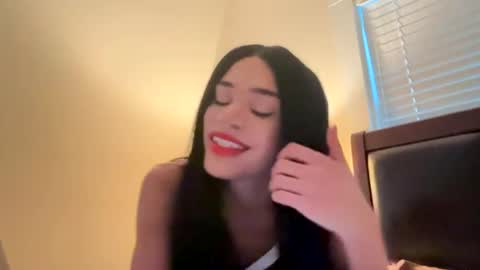 Dynasty online show from 18, 9, 2025