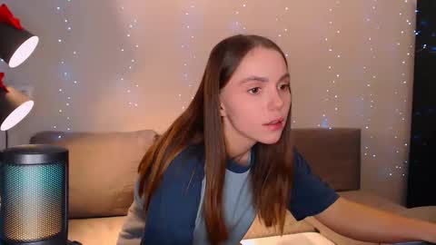 Snapshot of dyrinda chatting on 25, 12, 2024 Julia and Dima online show from 25, 12, 2024