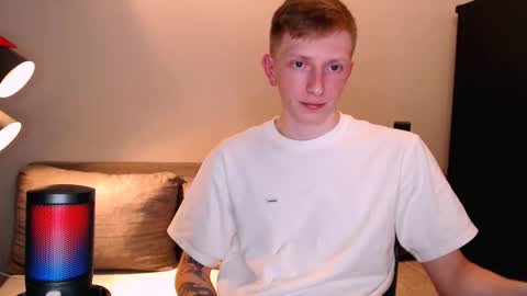 Snapshot of dyrinda chatting on 2, 11, 2025 Julia and Dima online show from 2, 11, 2025