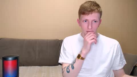 Snapshot of dyrinda chatting on 30, 3, 2026 Julia and Dima online show from 30, 3, 2026