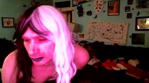 dzlngcharleen online show from 12, 1, 2025