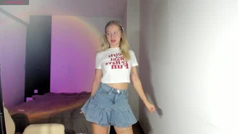 fansly - yourbestbaby online show from 27, 12, 2024