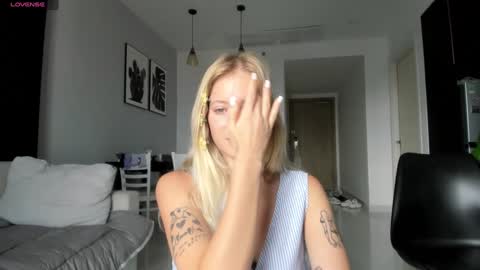 fansly - yourbestbaby online show from 7, 1, 2025