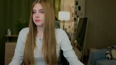 Elizabeth online show from 16, 7, 2026