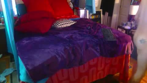 Snapshot of eastbayboy57 chatting on 9, 2, 2026 eastbayboy57 online show from 9, 2, 2026