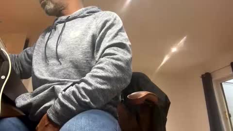 Snapshot of easternjerk chatting on 10, 11, 2025 easternjerk online show from 10, 11, 2025