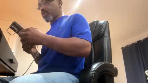 Snapshot of easternjerk chatting on 19, 11, 2025 easternjerk online show from 19, 11, 2025