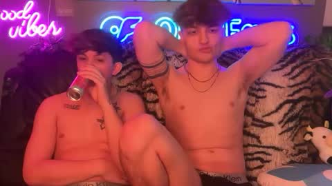 eastinwestin online show from 5, 3, 2026