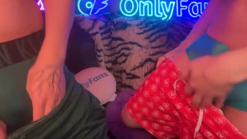 eastinwestin online show from 6, 3, 2026