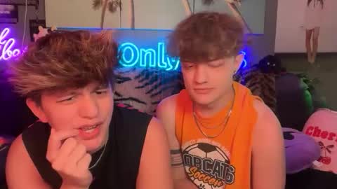 eastinwestin online show from 1, 4, 2026