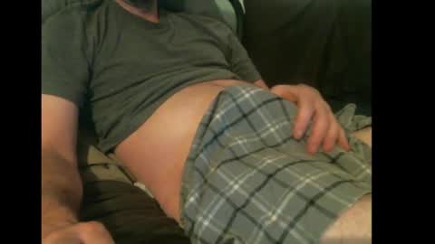 Snapshot of easysleaze chatting on 8, 10, 2025 Easy online show from 8, 10, 2025