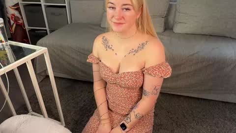 Snapshot of ebangelion chatting on 21, 10, 2025 Custom content and video calls are available as well online show from 21, 10, 2025