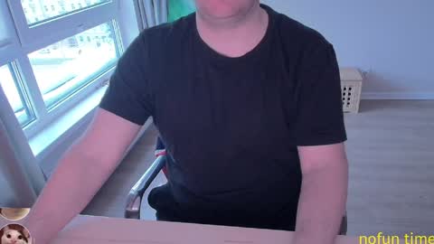 Snapshot of eblidator chatting on 15, 12, 2024 Vaco Eblidator online show from 15, 12, 2024