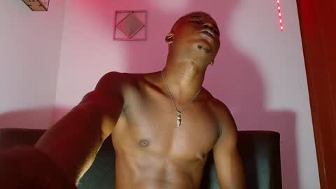 Snapshot of ebonny_stallion chatting on 14, 12, 2024 Chris Palaz  online show from 14, 12, 2024