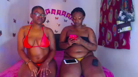 Snapshot of ebony_chayna chatting on 2, 10, 2025 chayna smith online show from 2, 10, 2025