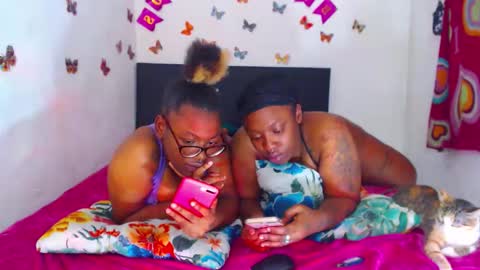 Snapshot of ebony_chayna chatting on 10, 10, 2025 chayna smith online show from 10, 10, 2025