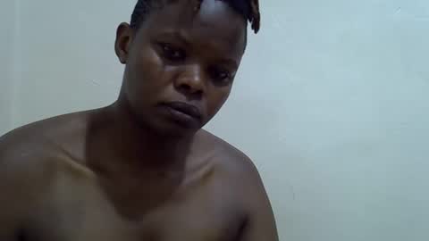 ebony_cuttey30 online show from 20, 4, 2026
