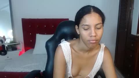 Snapshot of ebony_foxxx chatting on 22, 3, 2026 ebony_foxxx online show from 22, 3, 2026