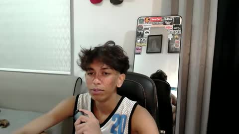 ebony_fuckboy online show from 18, 5, 2026