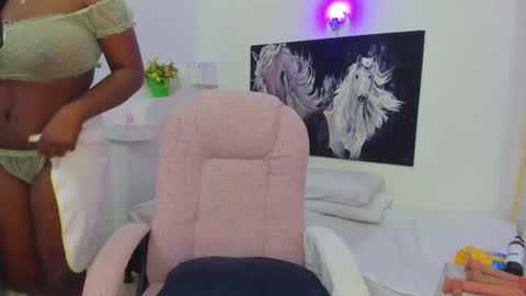 ebony_katterin online show from 11, 3, 2025