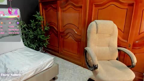 ebony_katterin online show from 28, 3, 2026