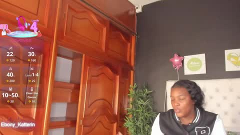 ebony_katterin online show from 1, 5, 2026