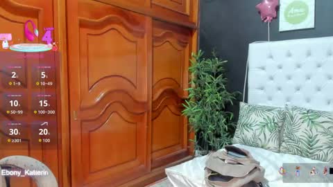 ebony_katterin online show from 5, 5, 2026