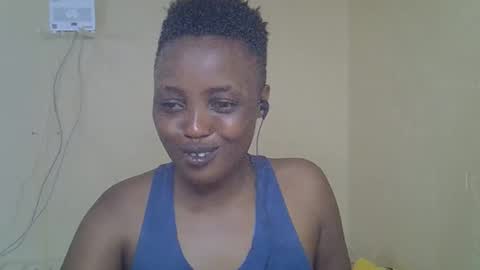 Snapshot of ebony_rubie chatting on 5, 12, 2025 ebony_rubie online show from 5, 12, 2025