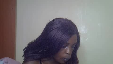 Snapshot of ebony_rubie chatting on 21, 12, 2025 ebony_rubie online show from 21, 12, 2025